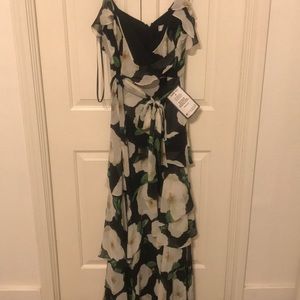 NWT flowy flower off shoulder summer dress